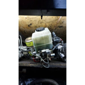 Toyota Land Cruiser 100 series Brake booster