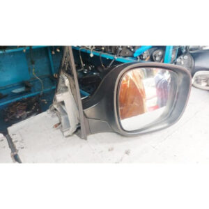BMW X7 Side mirror