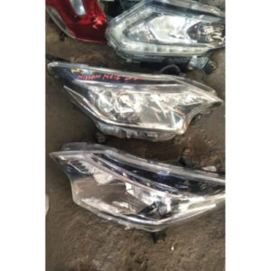 Nissan Note 2017 headlight