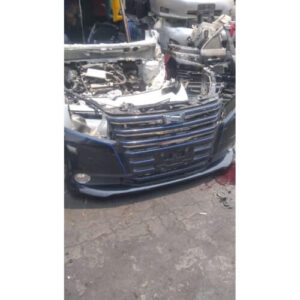 Toyota Noah 2015 Nosecut Bonnet Fender