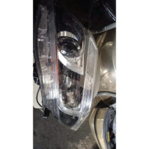 Toyota Noah Headlight